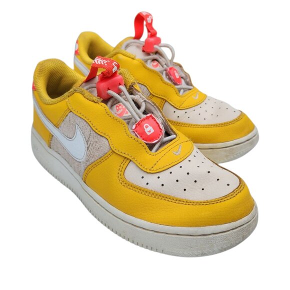 Nike Air Force 1 Toggle SE Mushroom DQ0365-700 Yellow White Size 3Y - Picture 1 of 9